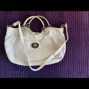 Coach pearlized cream shoulder bag
